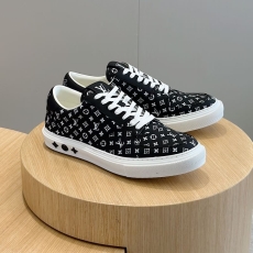 Louis Vuitton Low Shoes